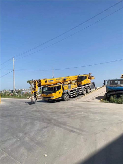 耿马县吊车作业时，可能会产生哪些额外收费项目？