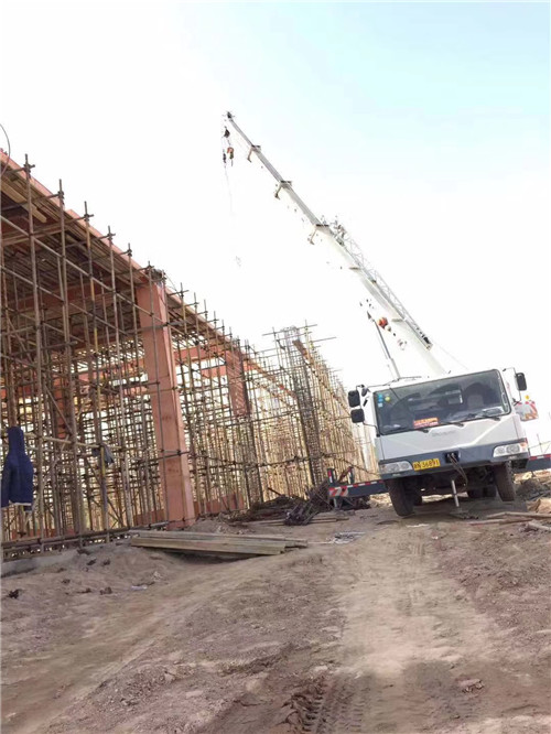 耿马县吊车作业的安全注意事项有哪些？